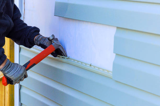 Reliable Siding Repair contractor in Springfield, FL by Creative Siding